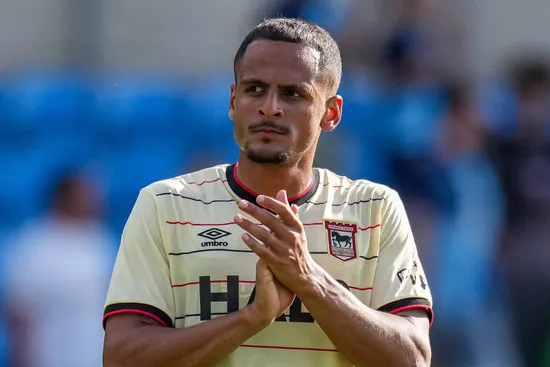Rak&oacute;w Częstochowa chce napastnika z Premier League. Transfer nabiera tempa
