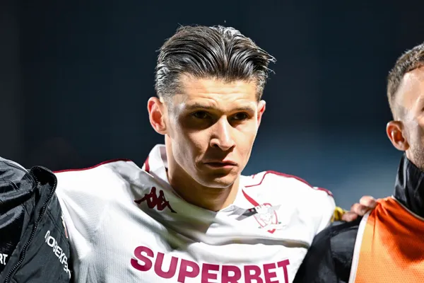 Był blisko Premier League, kosztował miliony. Teraz chce go Widzew Ł&oacute;dź