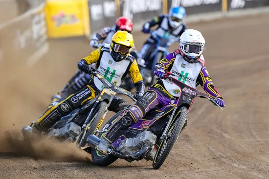 Woryna najlepszy w Złotym Kasku! Zmarzlik poza podium!