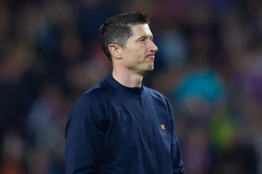 Robert Lewandowski zrobił “ogromny błąd”. Legenda jest tego pewna