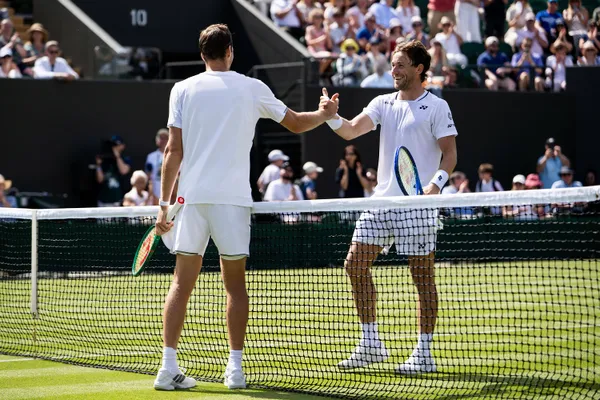 Wimbledon w szoku! Hurkacz ograł gwiazdę!