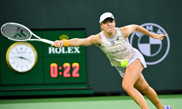 Świątek – Collins gdzie oglądać mecz? Transmisja tv i stream online (11.08.2023)