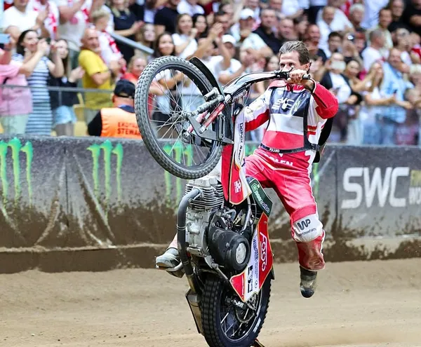 Żużel. Janusz Kołodziej kontuzjowany. Kapitana Unii Leszno czeka przerwa!