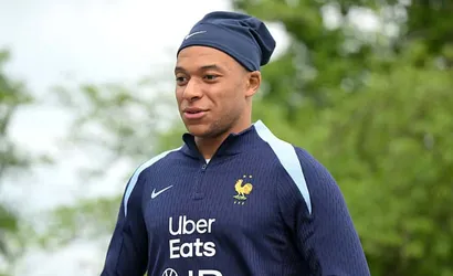 Kylian Mbappe zarobi fortunę. Wyciekły szczeg&oacute;ły