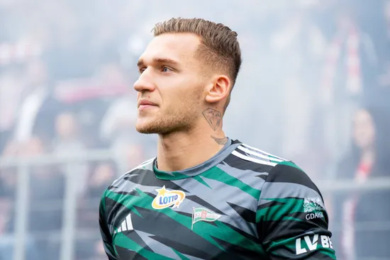 Korona Kielce chce napastnika. Debiutował przeciwko Realowi Madryt