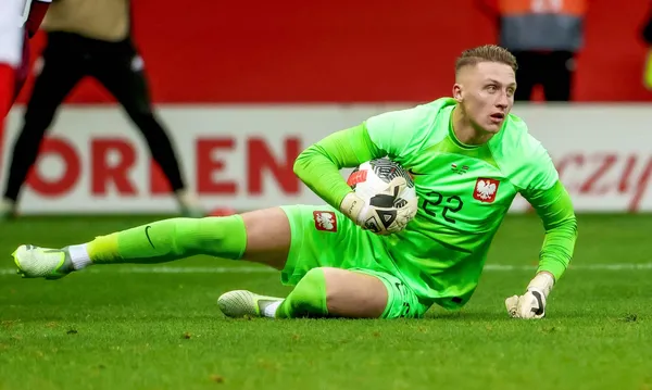 Marcin Bułka trafi do Premier League? “To najsilniejsza liga na świecie”