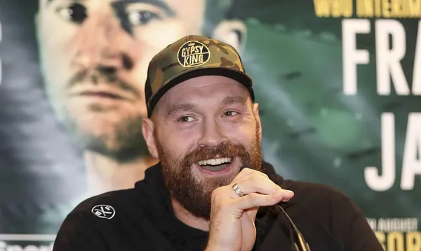 Boks: Usyk vs Fury odbędzie się 23 grudnia?