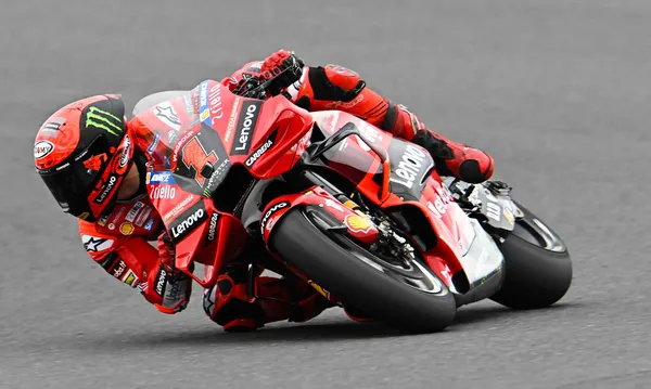 MotoGP wyniki sprintu: Brand Binder wygrał