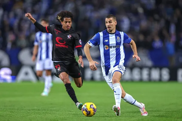 Lech Poznań negocjuje z piłkarzem FC Porto. Porozumienie jest blisko!