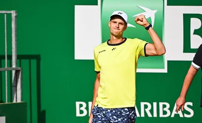 Hubert Hurkacz wygrywa ATP w Halle w pięknym stylu! Polak gotowy na Wimbledon
