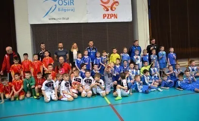 Żacy zakończyli cykl halowych turniej&oacute;w w Biłgoraju