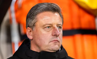 Kosta Runjaić ma zostać w Polsce. Czy obejmie Lecha Poznań?