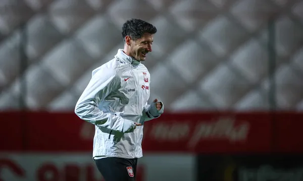 Czy Robert Lewandowski zagra z Łotwą? Znamy skład Polak&oacute;w