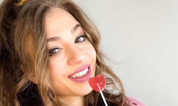 Bouncing Betty kim jest? Wiek, informacje, wzrost, rodzina