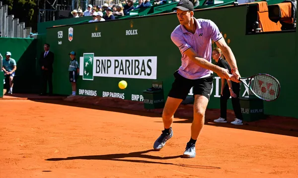 Hurkacz – Griekspoor kiedy, o której, gdzie oglądać? Transmisja Roland Garros 2023