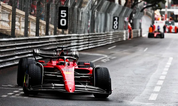 GP Włoch kwalifikacje wyniki: Ferrari dominuje na własnym terenie