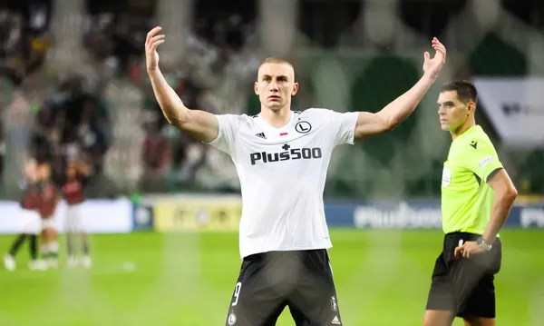 Legia Warszawa ukarała swojego piłkarza. &ldquo;Nie ma zawodnika większego od klubu&rdquo;