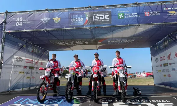 Maciej Więckowski na mecie sześciodniówki