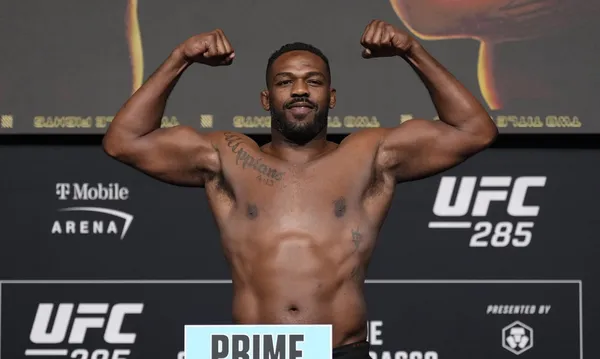 UFC 285 gdzie oglądać? Transmisja, stream online, kiedy i o kt&oacute;rej godzinie?