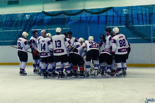 Wyjazd do stolicy kraju połowicznie udany