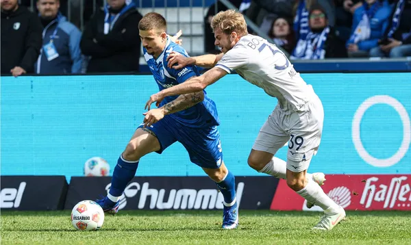 Polak liderem strzelc&oacute;w 2. Bundesligi. Ile goli ma Żukowski?