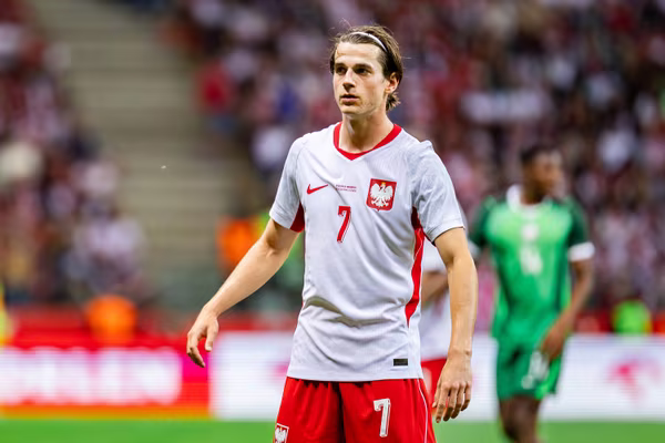 Jakub Kamiński o krok od hitowego transferu. Polak wybrał nowy klub