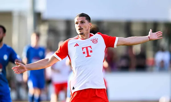 Borussia Dortmund interesuje się pomocnikiem&hellip; Bayernu Monachium!